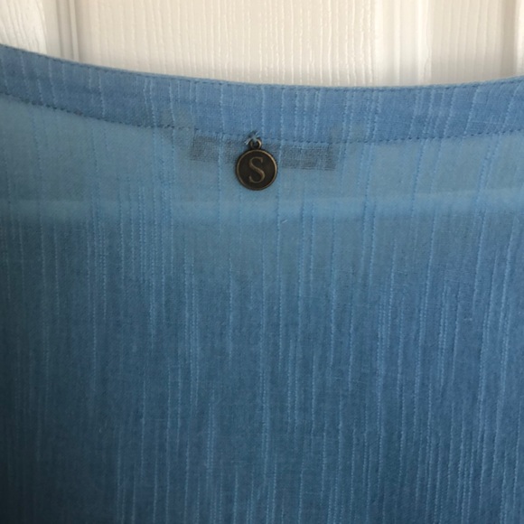 Tunic - Picture 5 of 6